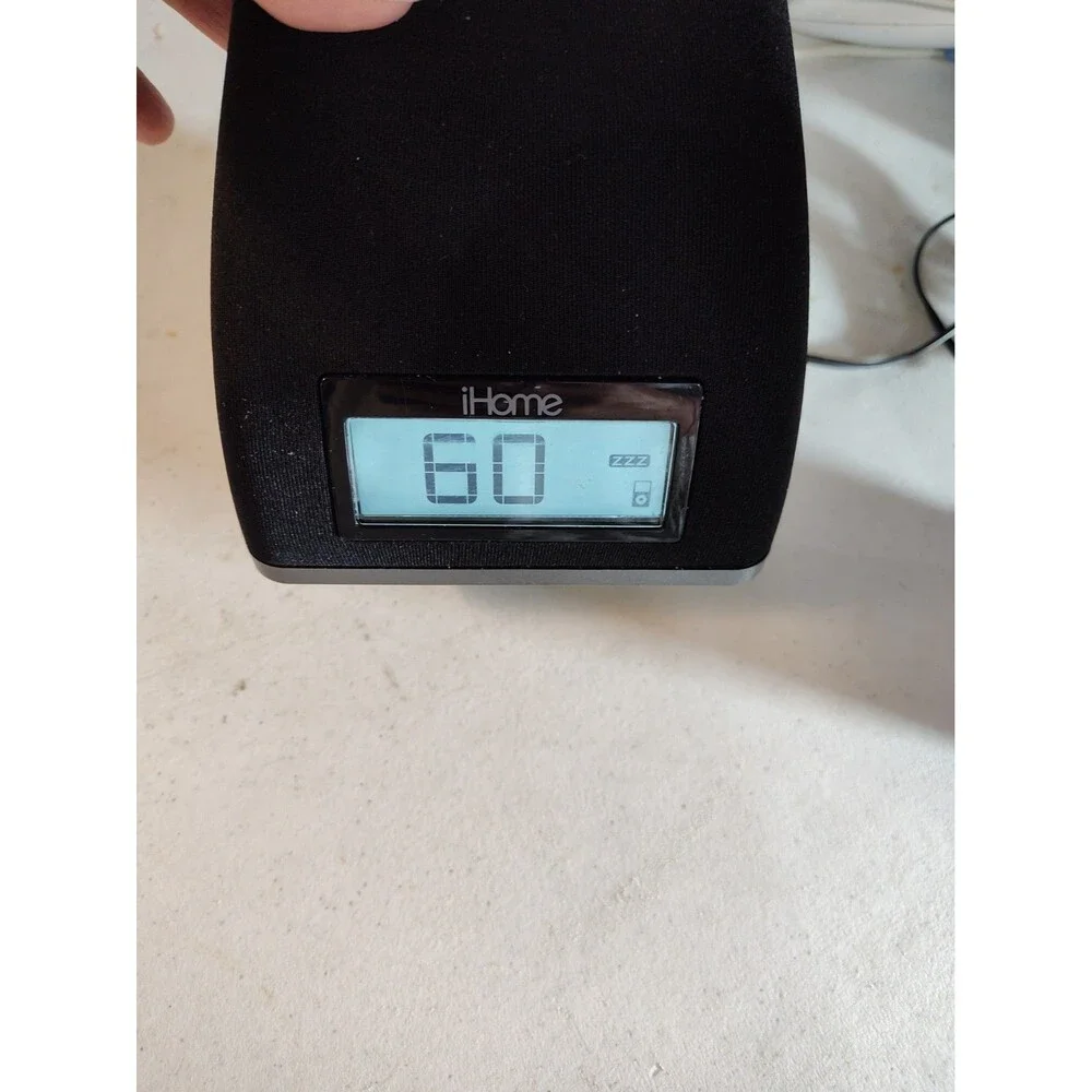 i Home Clock And Charger 1205